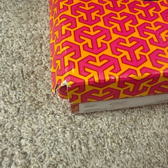 Tory Burch Black Sandals Criss-Cross Design - Picture 8 of 8